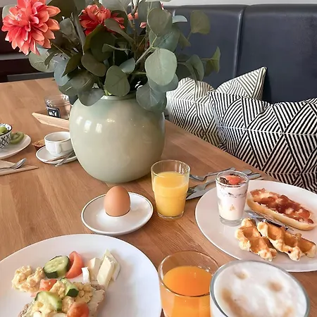 Apart-hotel Lindeneck 3*