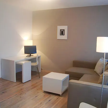 Apart-hotel Lindeneck 3*