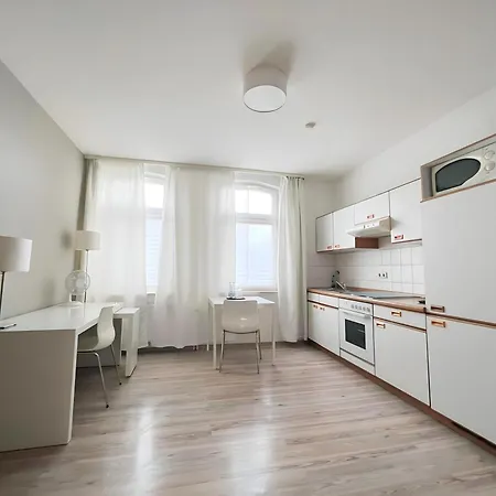 ليندينيك للشقق الفندقية