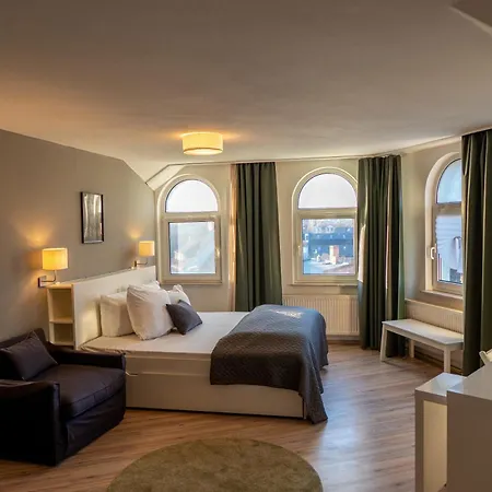 Lindeneck 3*