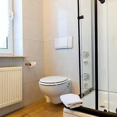 Lindeneck Apart-hotel 3*